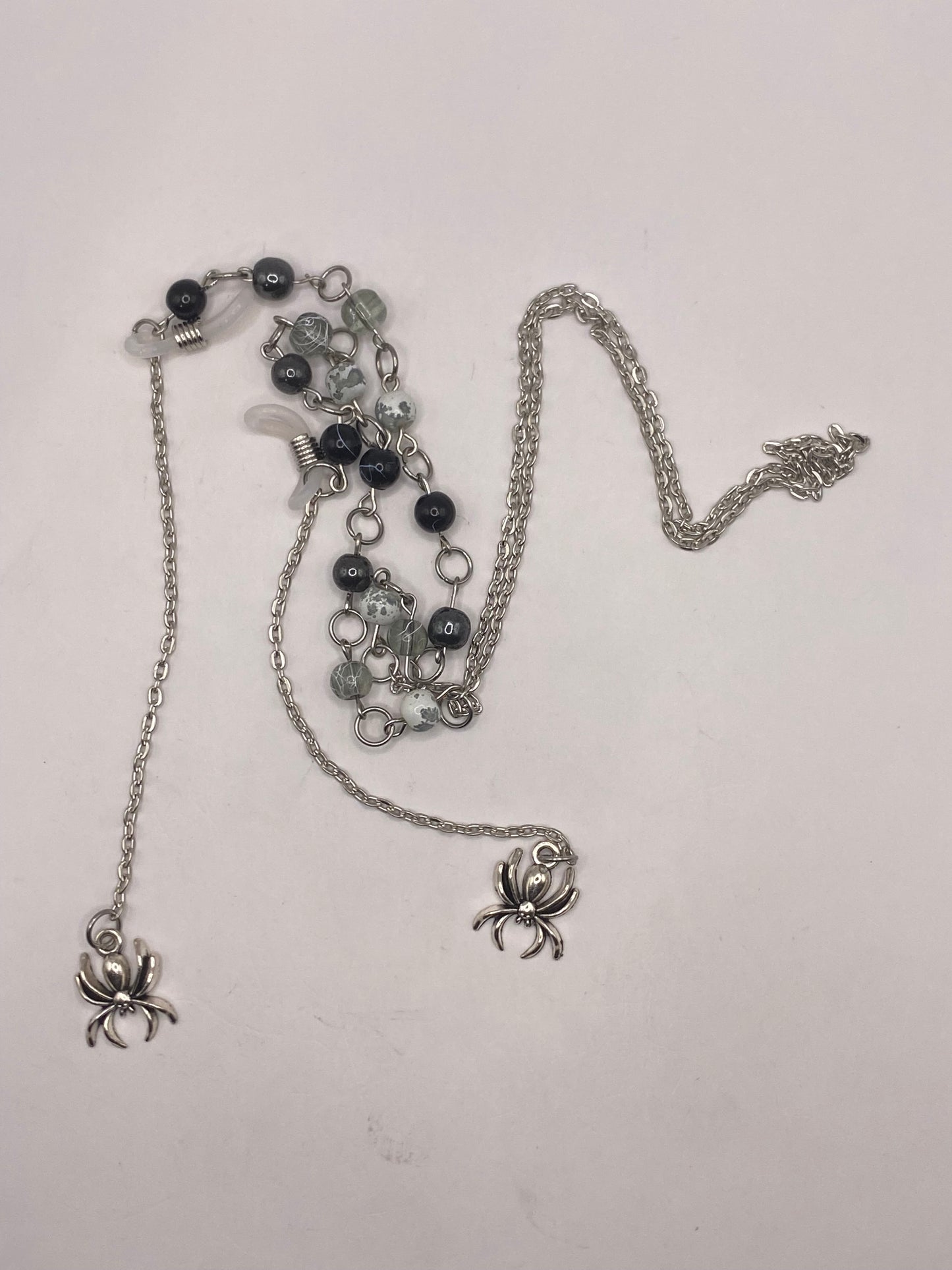 Entity Inspired Glasses Chains: The Web