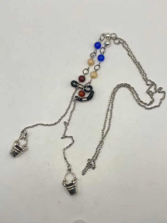 The Player Character Glasses Chains