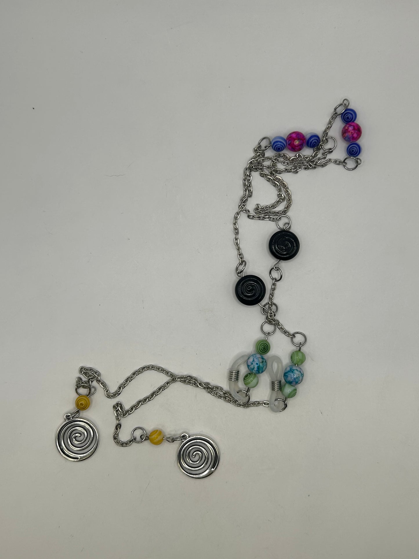 The Distortion Glasses Chains